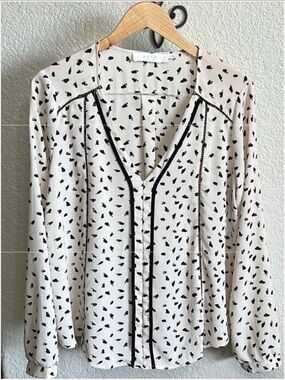 Astr Black and White Patterned Blouse